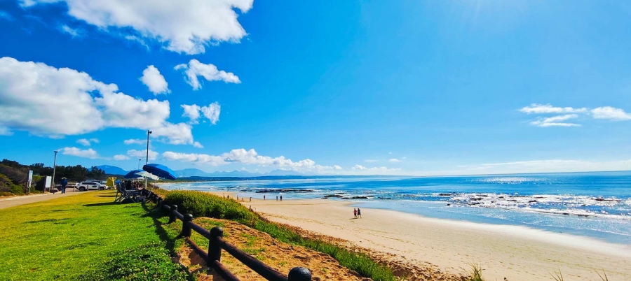 1 Bedroom Property for Sale in Hartenbos Central Western Cape